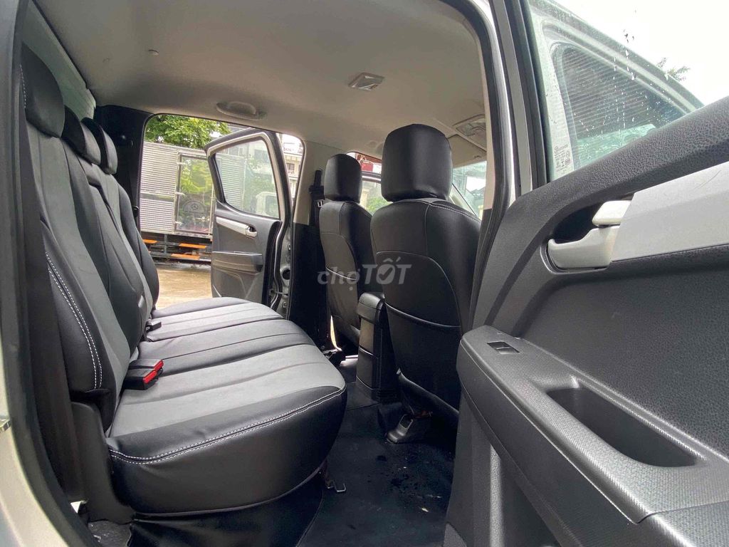 Isuzu Dmax 2016 LS 2.5 4X4 MT 2 cầu. Mua bán Ô tô tại Quận Hà Đông Hà Nội được đăng bởi Hiệp Xoăn Hà Đông hình 12