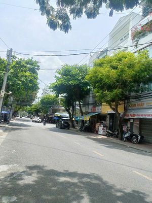 Bán nhà mặt phố Nha Trang, đường Hồng Bàng, 12 tỷ, 40 m2, giá t lượng. Mua bán nhà ở tại Thành phố Nha Trang Khánh Hòa được đăng bởi PHẠM MINH TRÍ