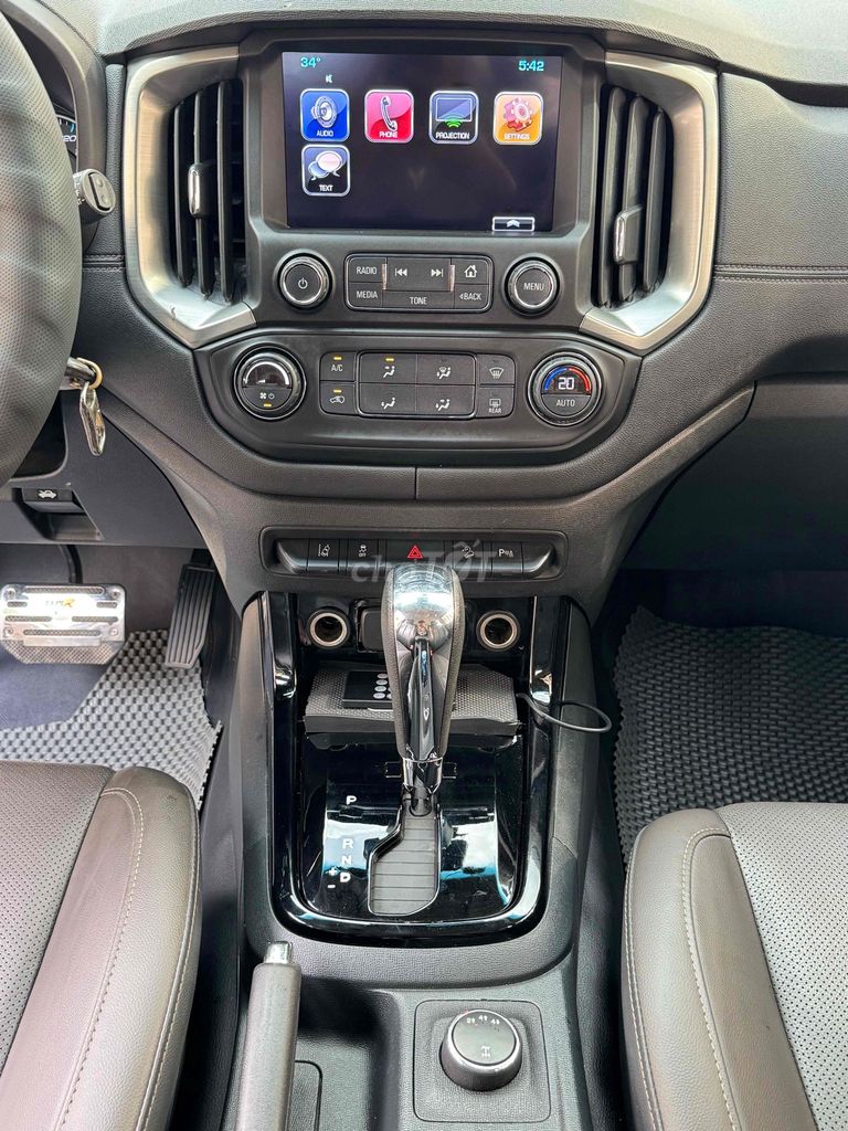 Chevrolet Trailblazer LTZ 2018 2 cầu quá đẹp. Mua bán Ô tô tại Thành phố Thủ Đức Tp Hồ Chí Minh được đăng bởi Hoà Xe Cũ hình 16