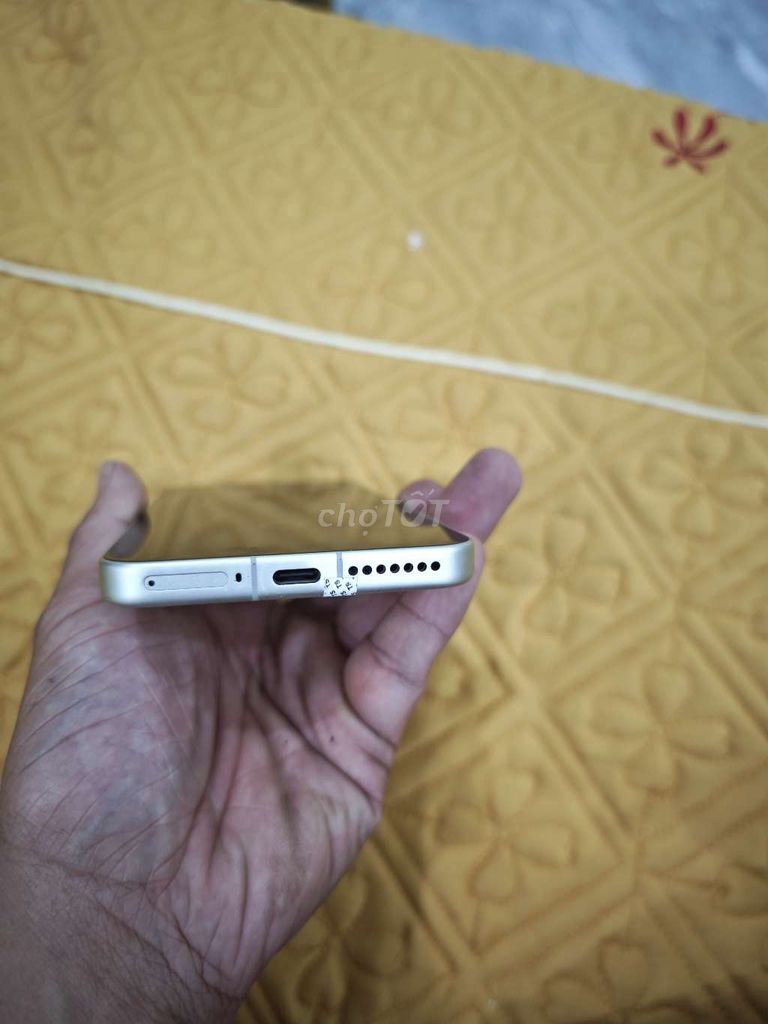 Xiaomi Mi 15 Trắng 99% mới. Mua bán Điện thoại tại Thành Phố Đồng Hới Quảng Bình được đăng bởi Cuong hình 1