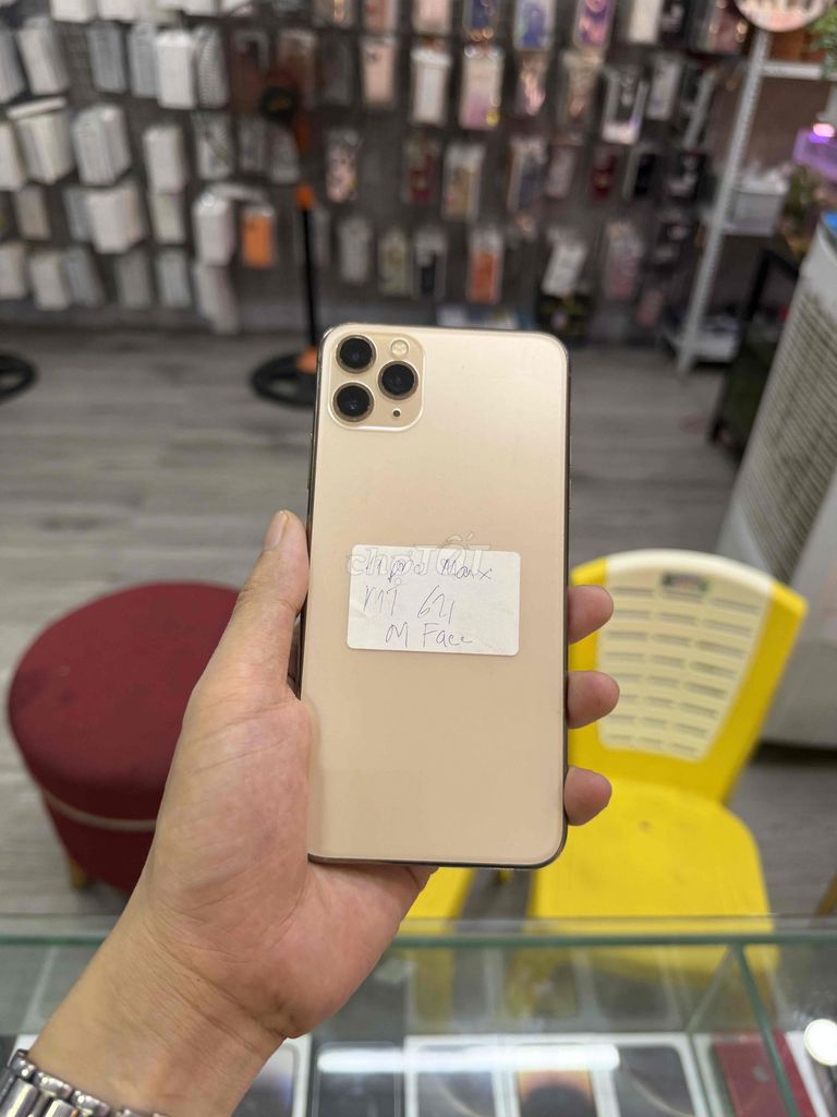 Apple iPhone 11 Pro Max 64GB Vàng. Mua bán Điện thoại tại Quận Hải Châu Đà Nẵng được đăng bởi Hoàng Táo 273 Nguyễn Hoàng Đà Nẵng hình 1