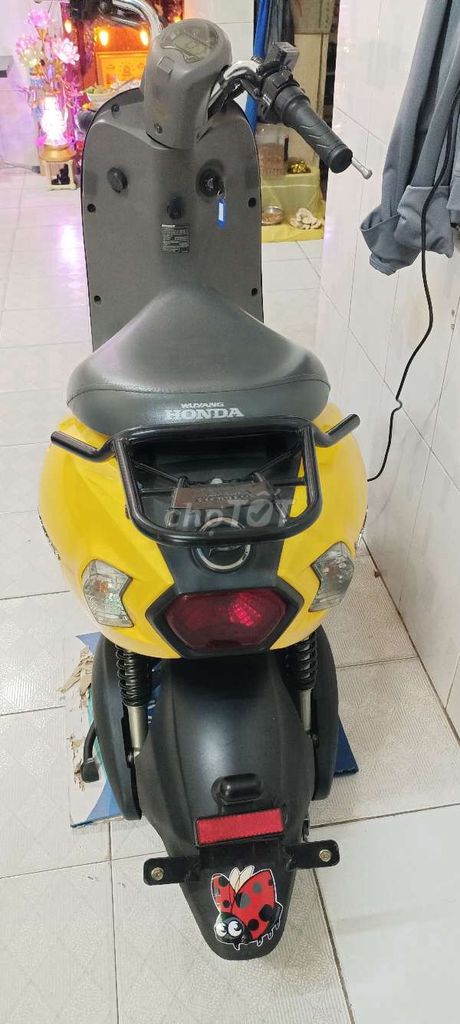 Xe Máy Điện Honda 5bình ắcqui đẹp. Mua bán Xe điện tại Quận 5 Tp Hồ Chí Minh được đăng bởi THẮNG Q5 hình 2