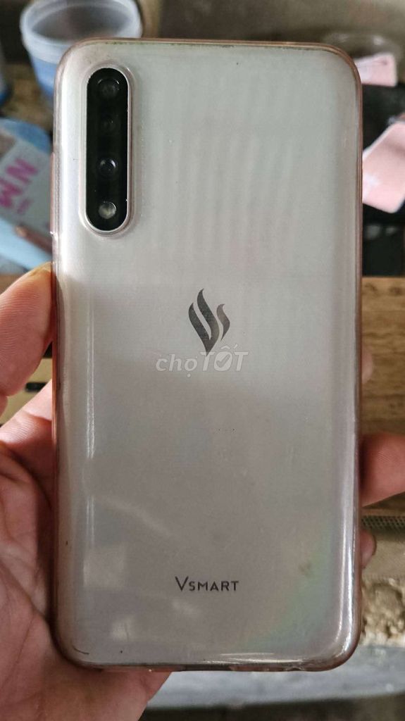 Vsmart Live 64GB Trắng. Mua bán Điện thoại tại Thị xã Giá Rai Bạc Liêu được đăng bởi Tự Sino hình 1