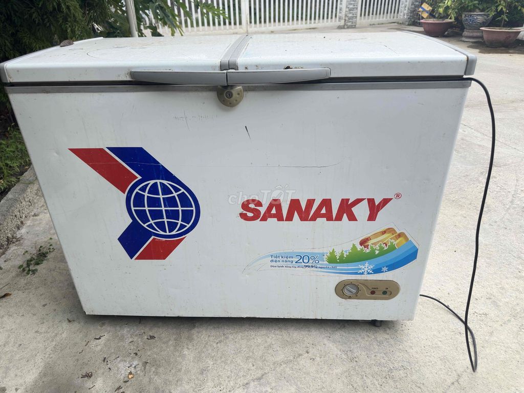 Tủ đông SANAKY Trắng. Mua bán Tủ lạnh tại Quận Liên Chiểu Đà Nẵng được đăng bởi Phu Mai Ngoc hình 1