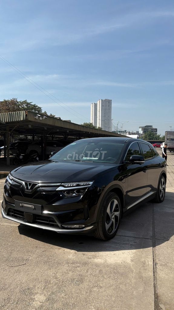 VinFast VF8 Eco 2023 Đen. Mua bán Ô tô tại Quận Nam Từ Liêm Hà Nội được đăng bởi Duy Quang GF hình 2