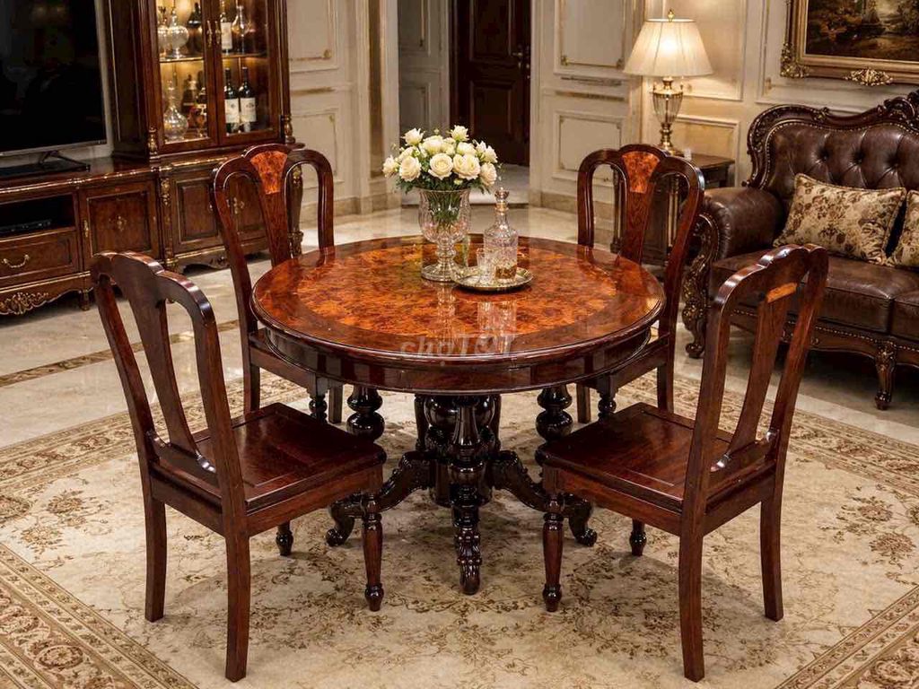 Bộ bàn ghế ăn gỗ tròn Nâu đỏ 4 ghế. Mua bán Bàn ghế tại Quận Tân Phú Tp Hồ Chí Minh được đăng bởi Ngoc ánh hình 1