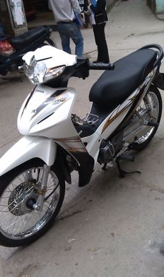 HONDA WAVE S 110 MÀU TRẮNG 2014