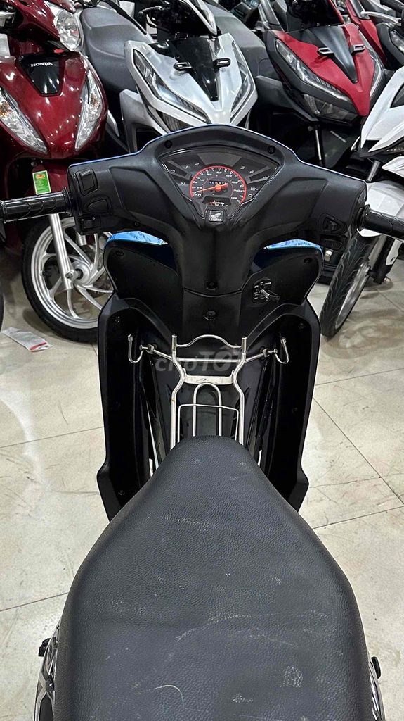 Honda Wave RSX 2019.Xe đẹp máy chất zin.BSTP. Mua bán Xe máy tại Quận 6 Tp Hồ Chí Minh được đăng bởi Cửa Hàng Xe Máy Hoà Bùi hình 3