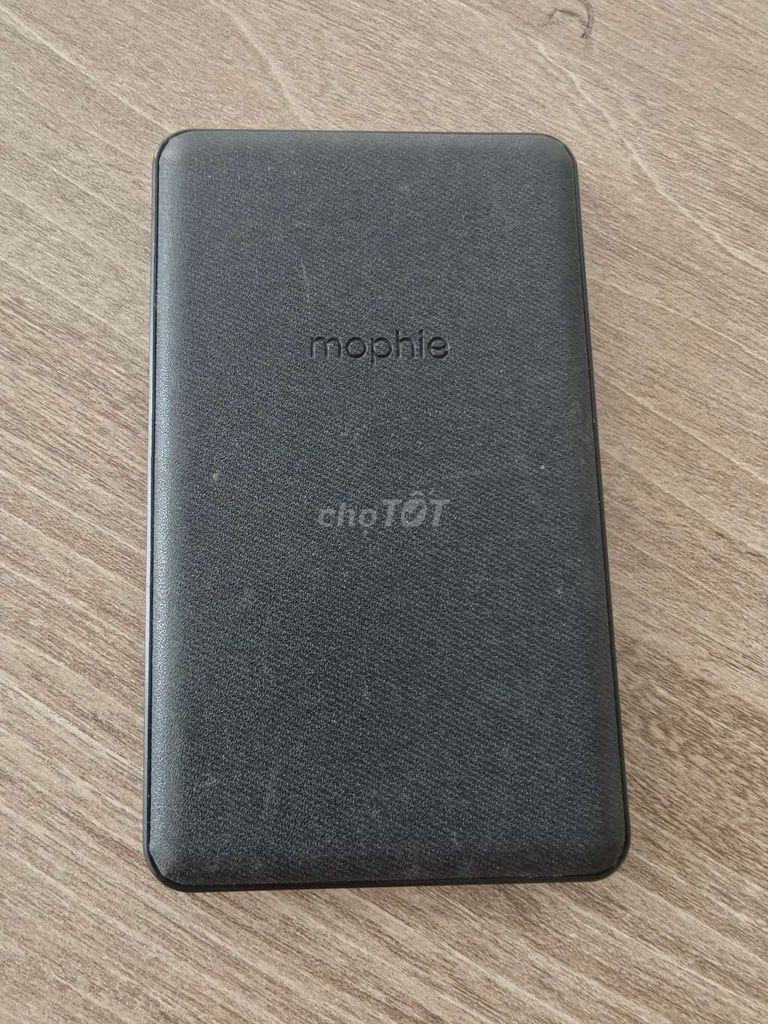Sạc dự phòng Mophie magsafe 5000 mAh Đen Sạc nhanh. Mua bán Phụ kiện (Màn hình, Chuột...) tại Huyện Thanh Trì Hà Nội được đăng bởi Quy LV hình 1