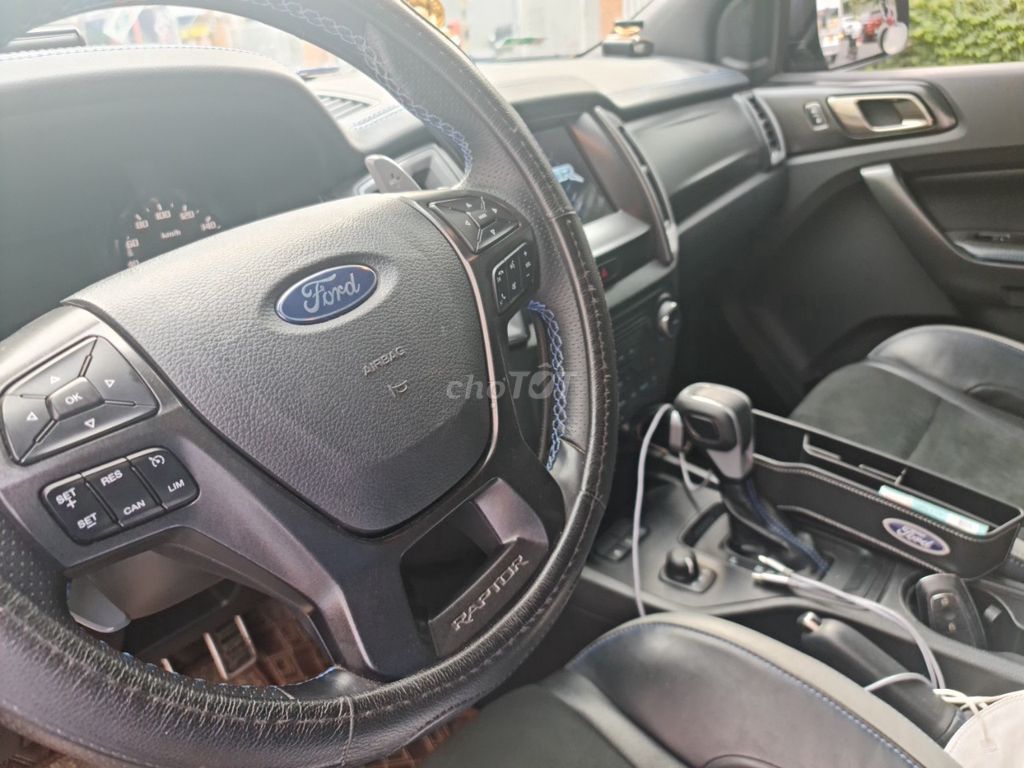 Ford Ranger RAPTOR 2019, bảo hành 2026, hỗ trợ Vay. Mua bán Ô tô tại Quận Tân Phú Tp Hồ Chí Minh được đăng bởi Đức hình 3