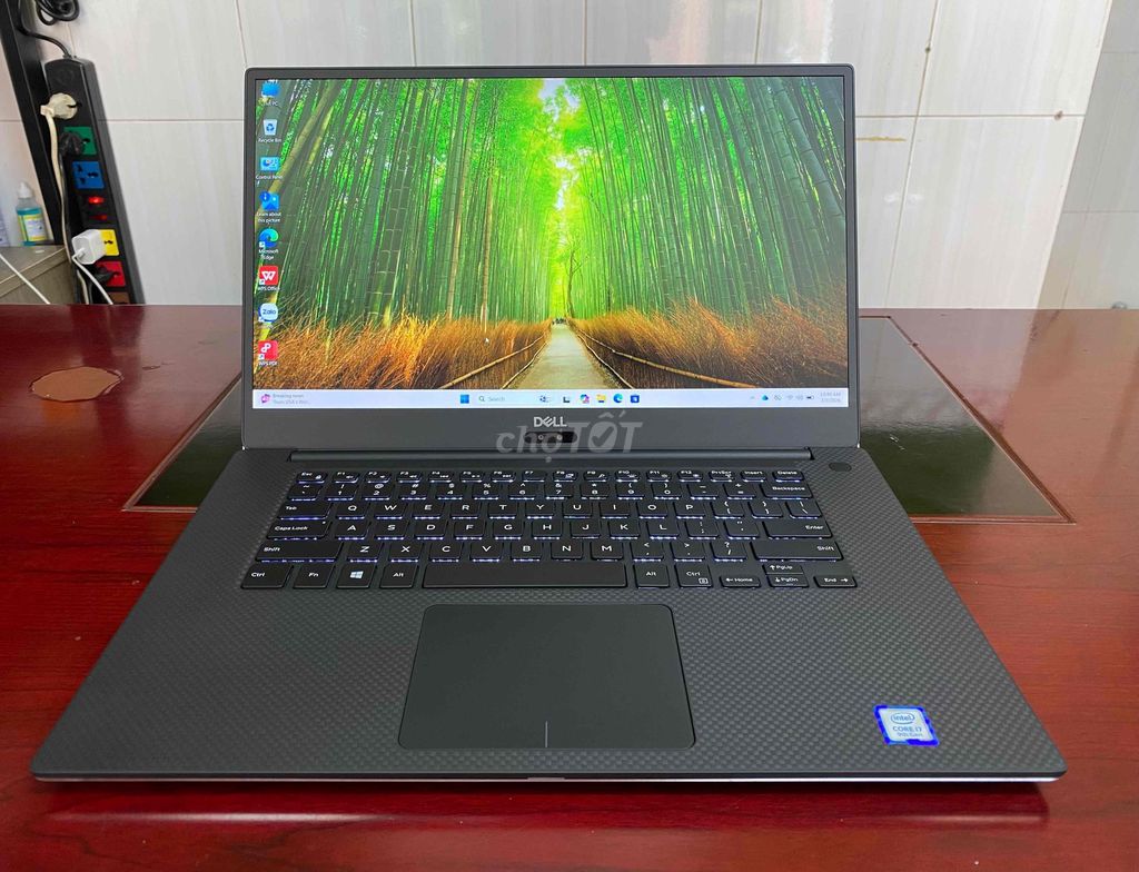 Dell Precision 5540 I7 9850H/16GB/512GB/T1000 4G. Mua bán Laptop tại Quận Tân Phú Tp Hồ Chí Minh được đăng bởi LÊ KIỆT hình 1