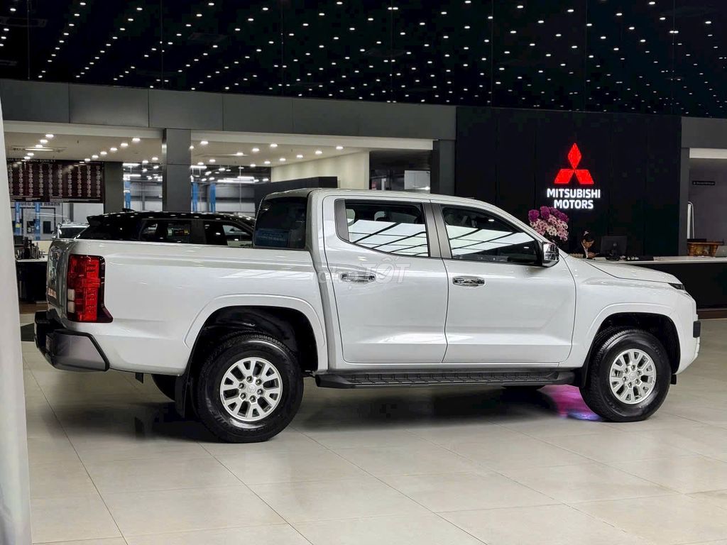 135TR NHẬN XE BAN TẢI MITSUBISHI TRITON GLX 2025. Mua bán Ô tô tại Quận 1 Tp Hồ Chí Minh được đăng bởi HÀ Mitsubishi hình 6