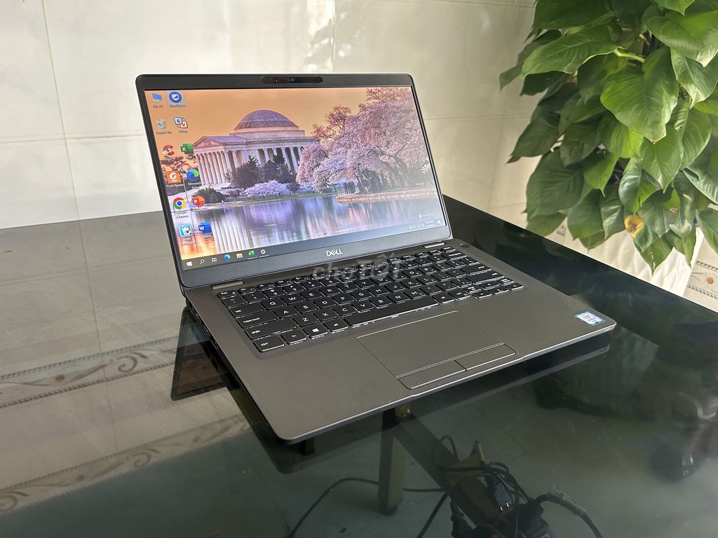 Dell i7 Gen 8 86550U|8GB|256GB|13 Nhỏ gọn-Pin lâu