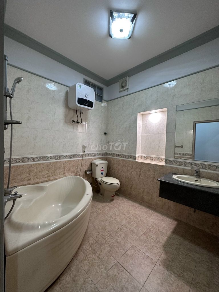 ✅CHO THUÊ NHÀ NGUYÊN CĂN MẶT TIỀN ĐƯỜNG NGÔ GIA TỰ, PHƯỜNG 2, QUẬN 10 Đường Ngô Gia Tự Quận 10 Tp Hồ Chí Minh