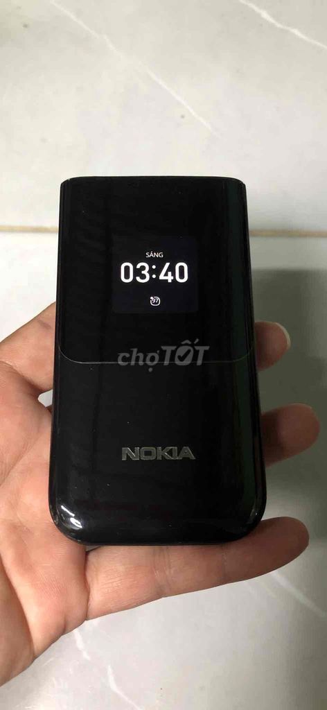 Nokia 2720 Zflip Đen Đã qua sử dụng. Mua bán Điện thoại tại Quận 8 Tp Hồ Chí Minh được đăng bởi Chi Lê Mobile hình 1