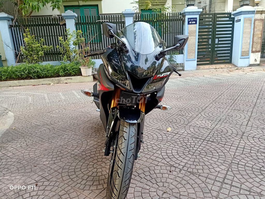 CÔN TAY R15 V3  CHÍNH CHỦ NGUYÊN BẢN 2022. Mua bán Xe máy tại Quận Cầu Giấy Hà Nội được đăng bởi Mai Khánh hình 4