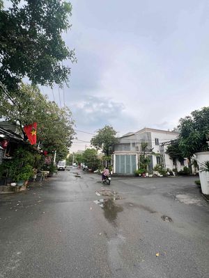 Rent · 2 bd · 100 м² · Quận 12, ул. Hẻm 140 Đường Vườn Lài