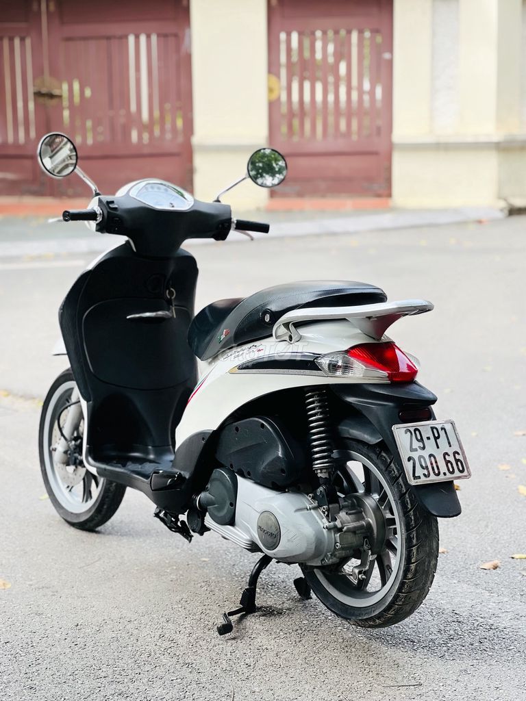 LIBERTY 125 3V IE BIỂN HÀ NỘI ĐỜI CHÓT. Mua bán Xe máy tại Quận Cầu Giấy Hà Nội được đăng bởi Đỗ Mai hình 3
