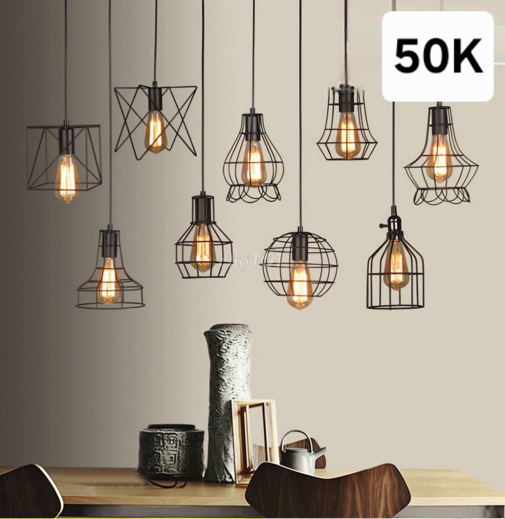 Đèn trang trí Kim loại Đen. Mua bán Đèn tại Quận Thanh Khê Đà Nẵng được đăng bởi Đèn trang trí hình 1