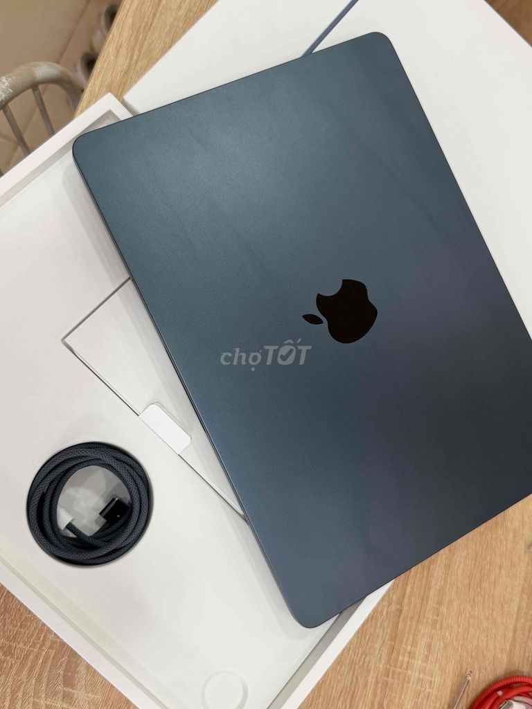 Apple Macbook Air M5 16GB/512GB Xám. Mua bán Laptop tại Quận Bình Thạnh Tp Hồ Chí Minh được đăng bởi Đặng Duy hình 1