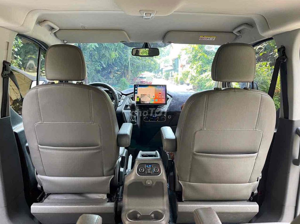 Tourneo Titanium 2019 - 52600km. Mua bán Ô tô tại Quận 3 Tp Hồ Chí Minh được đăng bởi Lương Hoàng Long hình 10