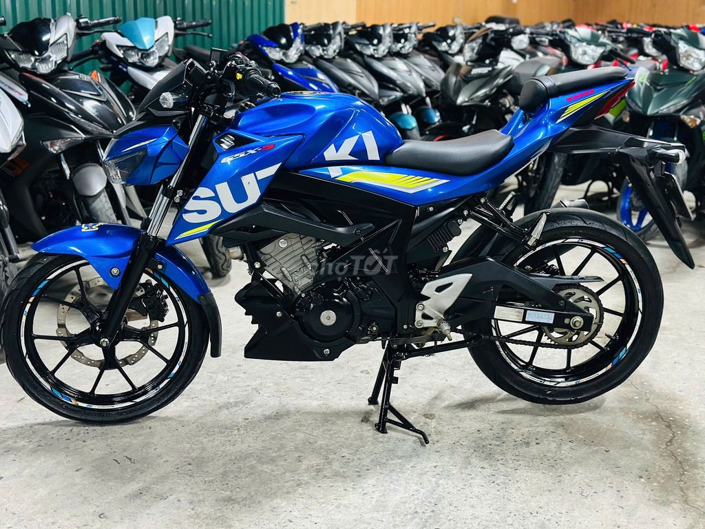 XE MÁYTHANH TÙNG_GSX 150 BẢN S BAO ZIN CHẤT. Mua bán Xe máy tại Quận Nam Từ Liêm Hà Nội được đăng bởi THANH TÙNG hình 2