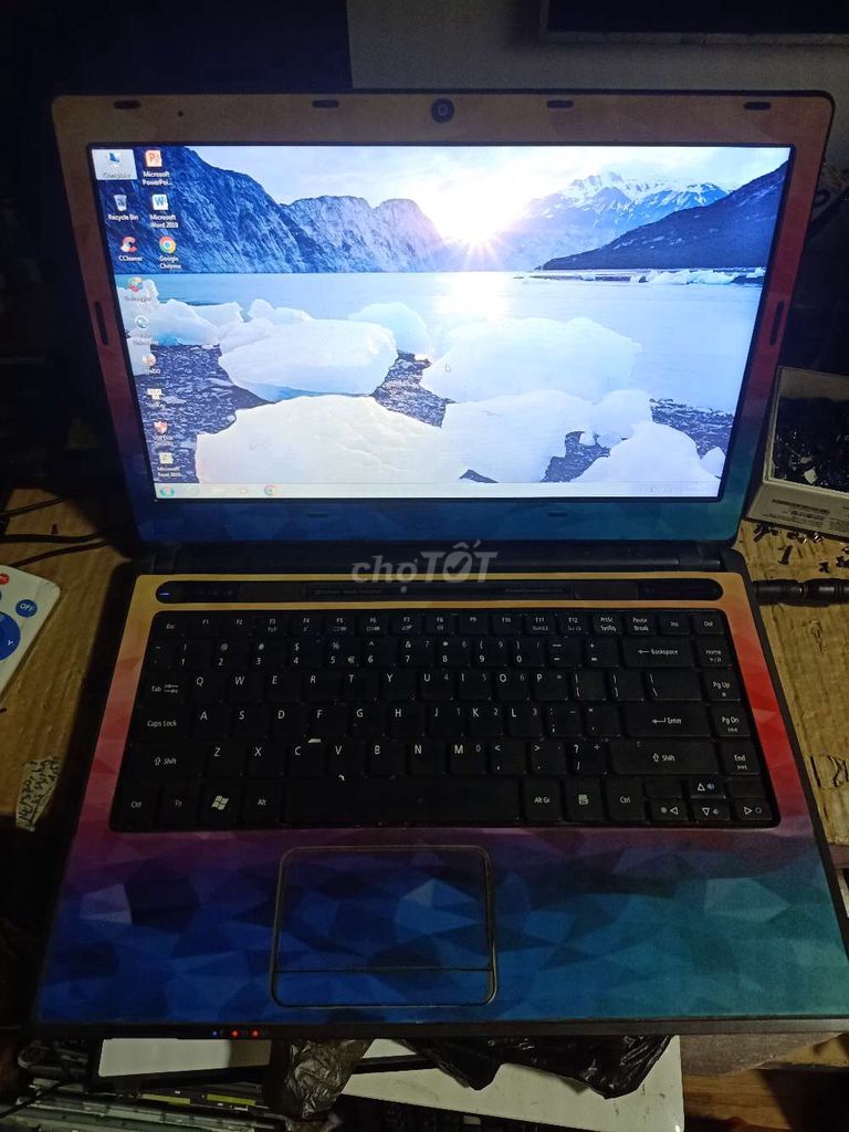 Xác laptop Acer i3