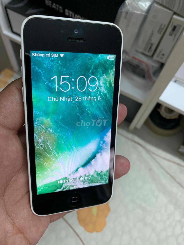 Apple iPhone 5C 8GB Trắng. Mua bán Điện thoại tại Quận Hoàn Kiếm Hà Nội được đăng bởi nguyễn trung kiên  hình 1