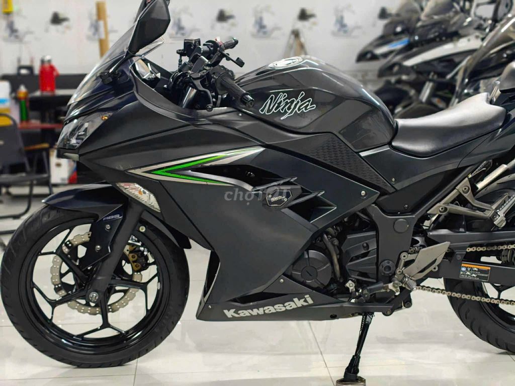 🏍Kawasaki Ninja 300 🏍 Odo 30k Km Biển SG 2018. Mua bán Xe máy tại Quận 5 Tp Hồ Chí Minh được đăng bởi Xe Máy Vinh hình 8