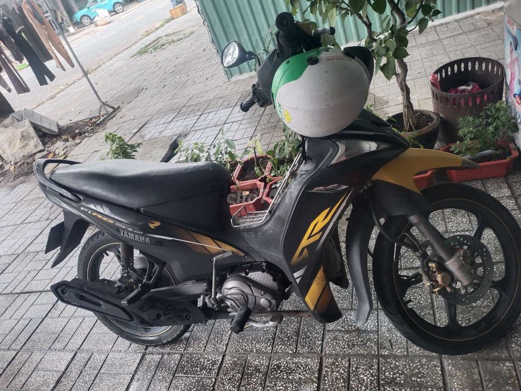 Xe Yamaha Sirius RC Fi. Mua bán Xe máy tại Huyện Bàu Bàng Bình Dương được đăng bởi Bùi Hữu  nghĩa  hình 3
