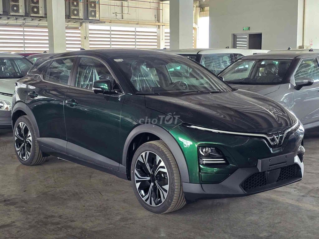 VinFast VF6 2025 Plus. Mua bán Ô tô tại Huyện Bình Chánh Tp Hồ Chí Minh được đăng bởi Phát Nguyễn VinFast hình 2