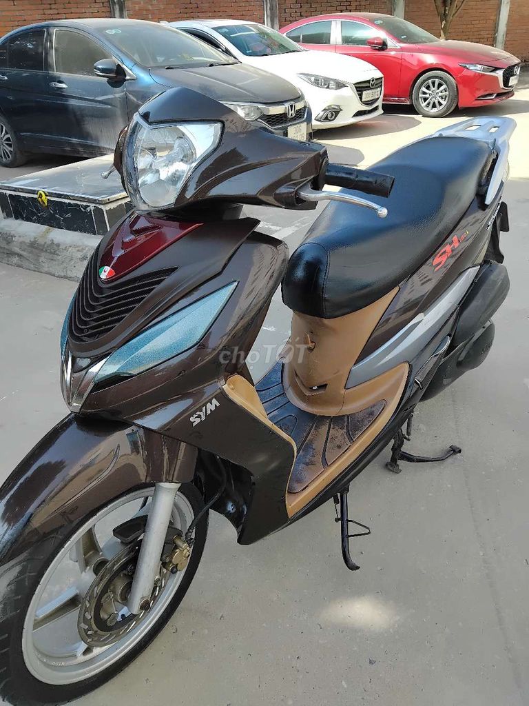 Bán Xe Giống xe sh.còn mới toanh.Chính hãng Sym. Mua bán Xe máy tại Quận Hoàng Mai Hà Nội được đăng bởi thanh hà hình 3
