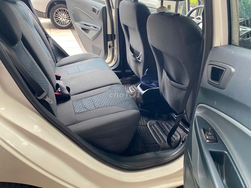 Ford Fiesta 2013 5 cửa 59.800 km - 1 chủ từ đầu. Mua bán Ô tô tại Quận Tân Bình Tp Hồ Chí Minh được đăng bởi Mr Hoài SÀI GÒN FORD  hình 13