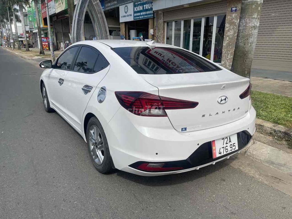 Elantra 1.6AT chính chủ, đăng ký 1/2021. Mua bán Ô tô tại Thành phố Vũng Tàu Bà Rịa - Vũng Tàu được đăng bởi Lợi Nguyễn hình 4