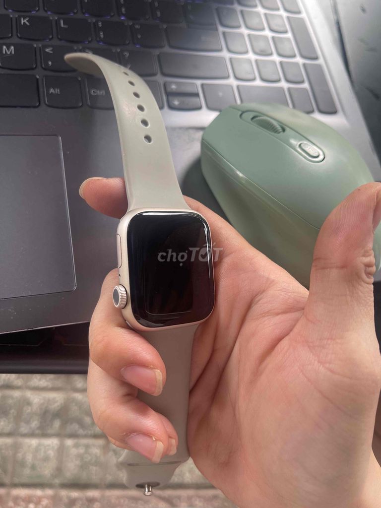 Apple Watch seri 7 - 41mm - livenew 99%