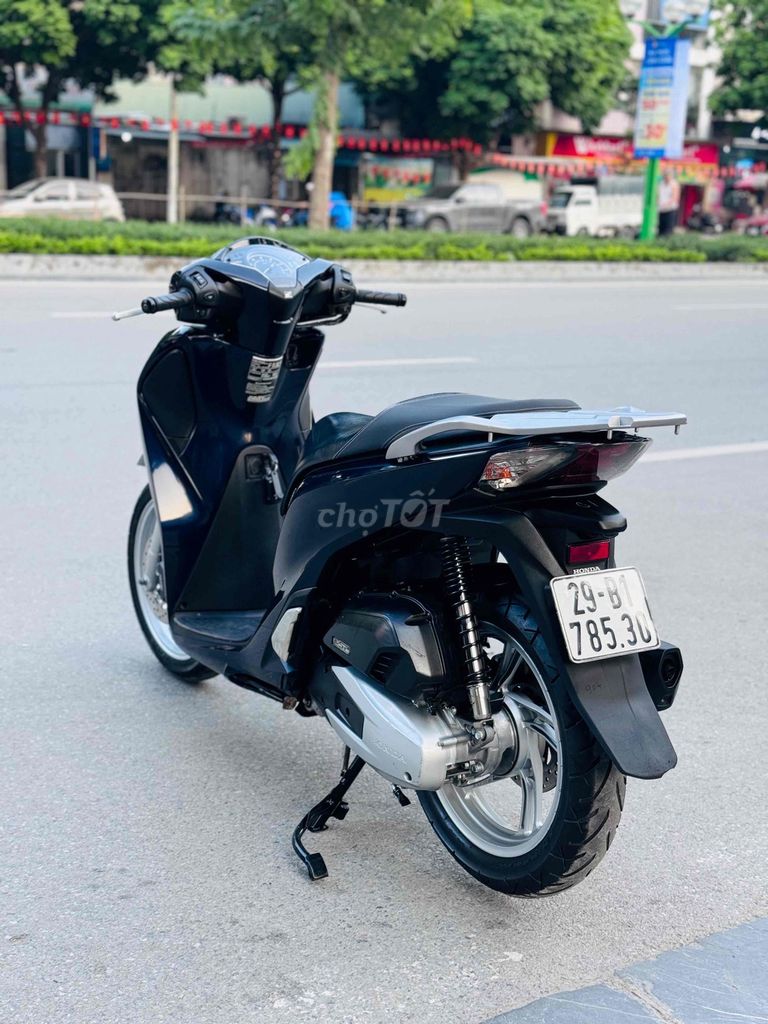 Sh 125fi khoá smarkey đèn led cuối 2017 đại chất. Mua bán Xe máy tại Quận Cầu Giấy Hà Nội được đăng bởi nguyễn bích thuỷ hình 9