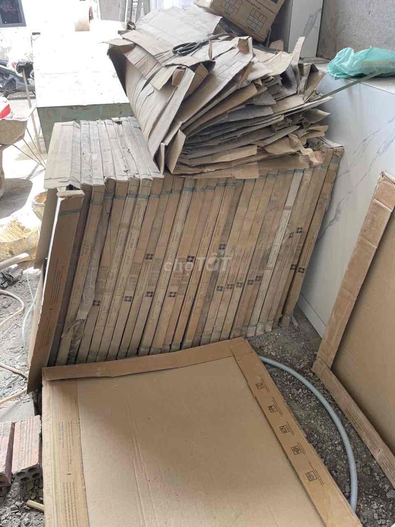 Gạch dán nền Trắng Vân nhẹ Bóng kính. Mua bán Nội thất, đồ gia dụng khác tại Thành phố Biên Hòa Đồng Nai được đăng bởi Khainguyen hình 1