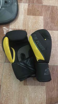 Găng tay boxing BN Power. Mua bán Đồ thể thao, Dã ngoại tại Quận Gò Vấp Tp Hồ Chí Minh được đăng bởi Nguyen Duong