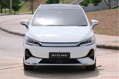 BYD M6 2025 Giá hấp dẫn cho KH chạy dịch vụ. Mua bán Ô tô tại Quận 10 Tp Hồ Chí Minh được đăng bởi Thạch BYD Auto