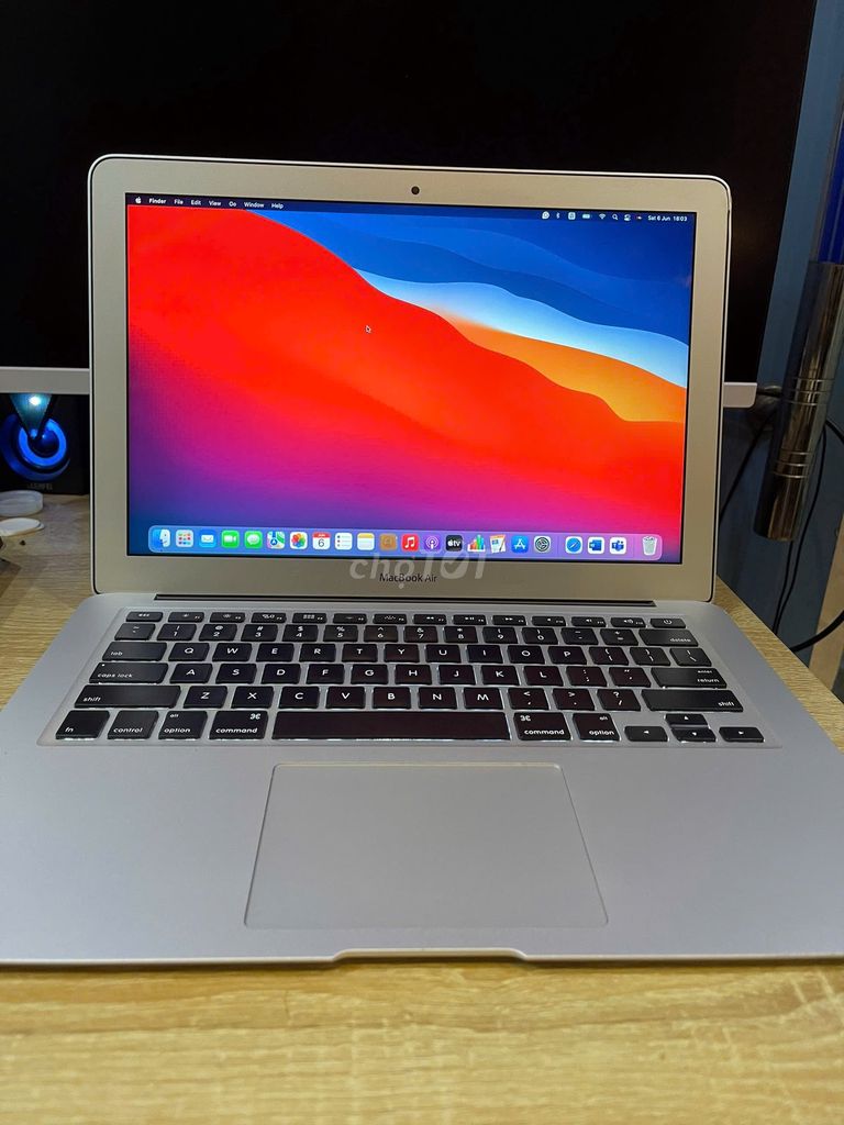 MacBook Air 2017 i5 8GB/128GB Màn 13inch. Mua bán Laptop tại Quận Gò Vấp Tp Hồ Chí Minh được đăng bởi KD Computer Shop hình 1