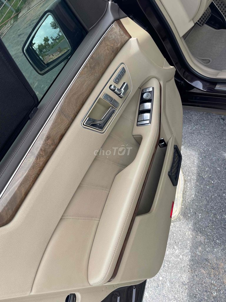 Mercedes Benz E Class 2010 E300 - 123456 km. Mua bán Ô tô tại Quận Ninh Kiều Cần Thơ được đăng bởi Minh Hải Đăng hình 21