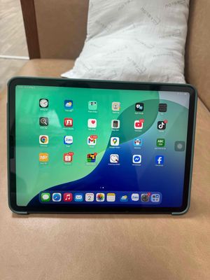 Apple iPad Pro 11 inch 128GB Xám