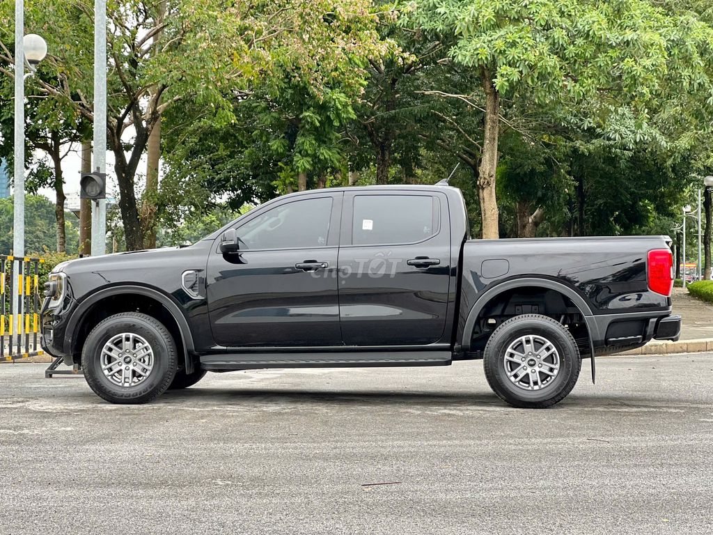 Ford Ranger 2025 XLS 2.0L 4x4 AT - 8000 km. Mua bán Ô tô tại Quận Cầu Giấy Hà Nội được đăng bởi An Phát AUTO hình 5