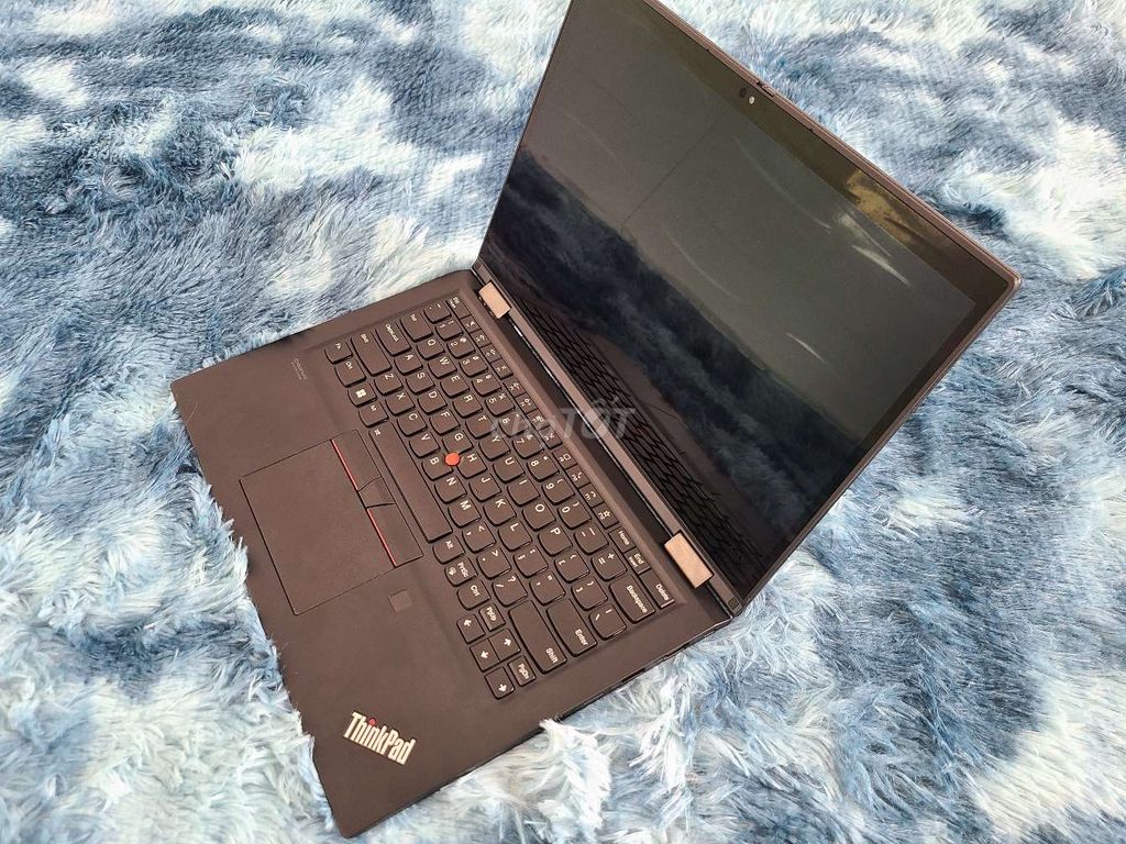 Laptop Thinkpad X13 Yoga - chip i7 đời 10