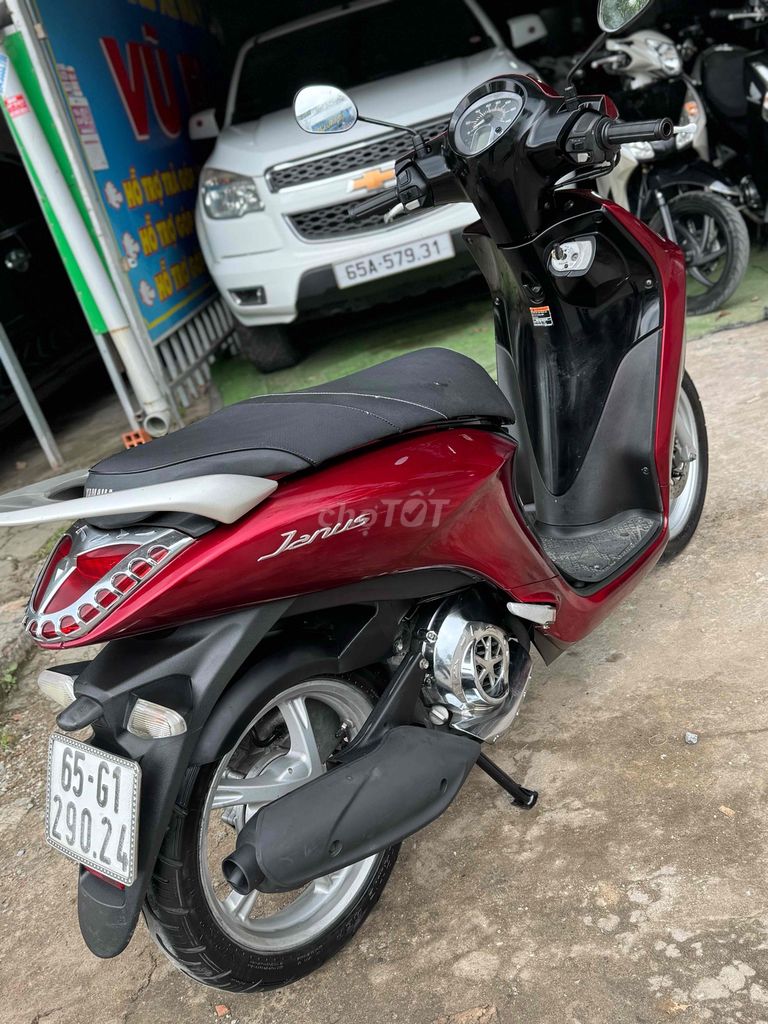 Ya Janus Zin Cọp/ Máy Zin Cực Êm/ Ngay Chủ 65. Mua bán Xe máy tại Quận Bình Thuỷ Cần Thơ được đăng bởi CỬA HÀNG XE MÁY VŨ Fi hình 6