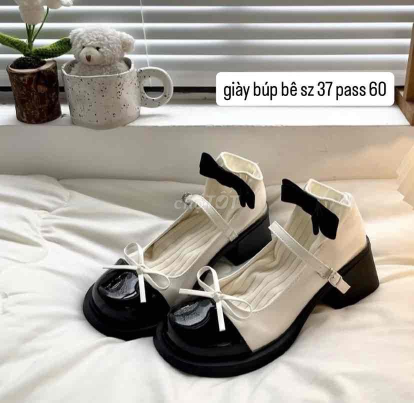 Giày búp bê Nữ size 37 Đen, Trắng. Mua bán Giày dép tại Huyện Chương Mỹ Hà Nội được đăng bởi Trần Mỹ Duyên hình 1