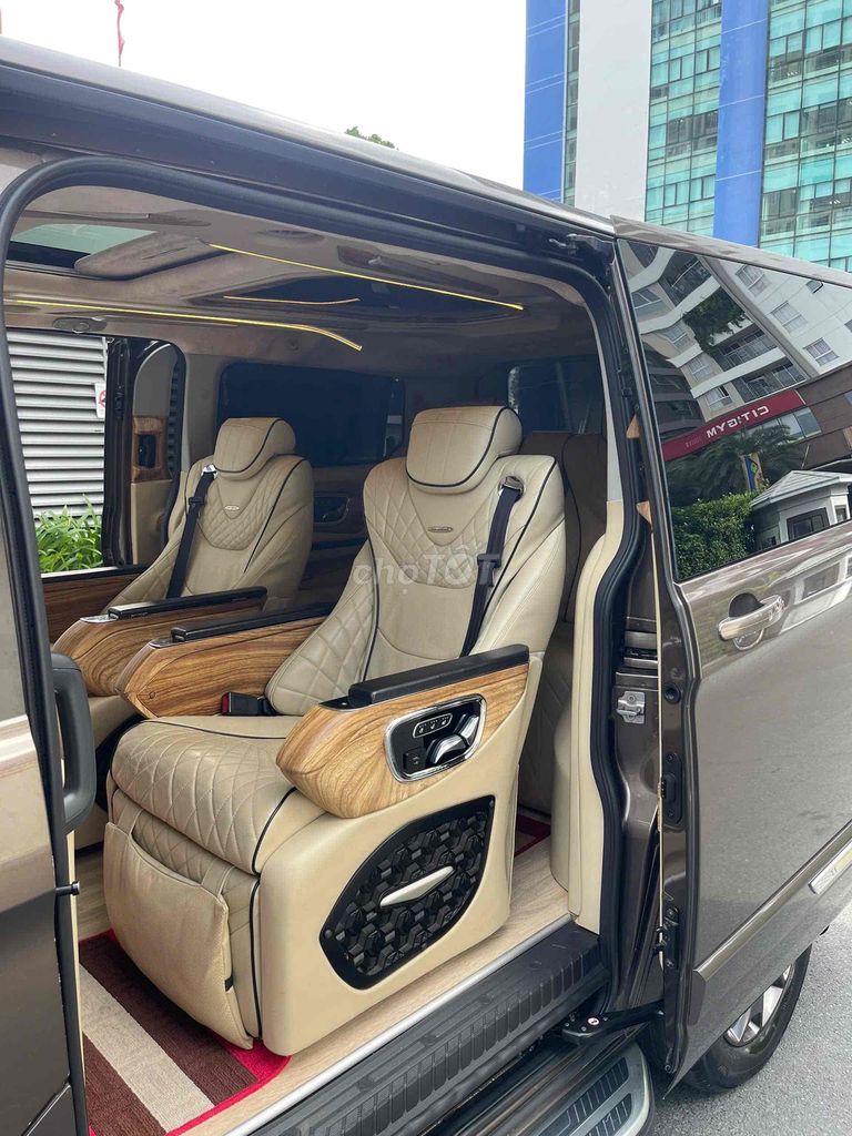 Ford Tourneo 2019 Limousine 2.0 AT - 68000 km. Mua bán Ô tô tại Quận Tân Bình Tp Hồ Chí Minh được đăng bởi FORD PHỔ QUANG XE CŨ hình 5