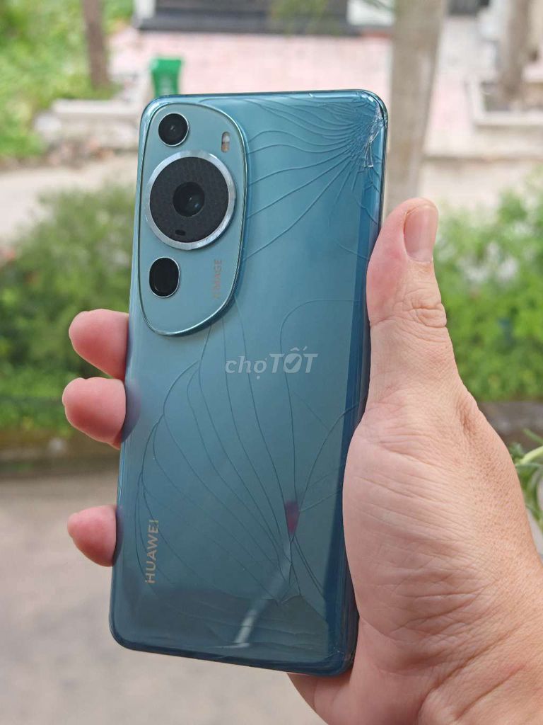 Huawei P60 Art 12.512 nứt lưng. Mua bán Điện thoại tại Quận Tân Bình Tp Hồ Chí Minh được đăng bởi Long hình 1