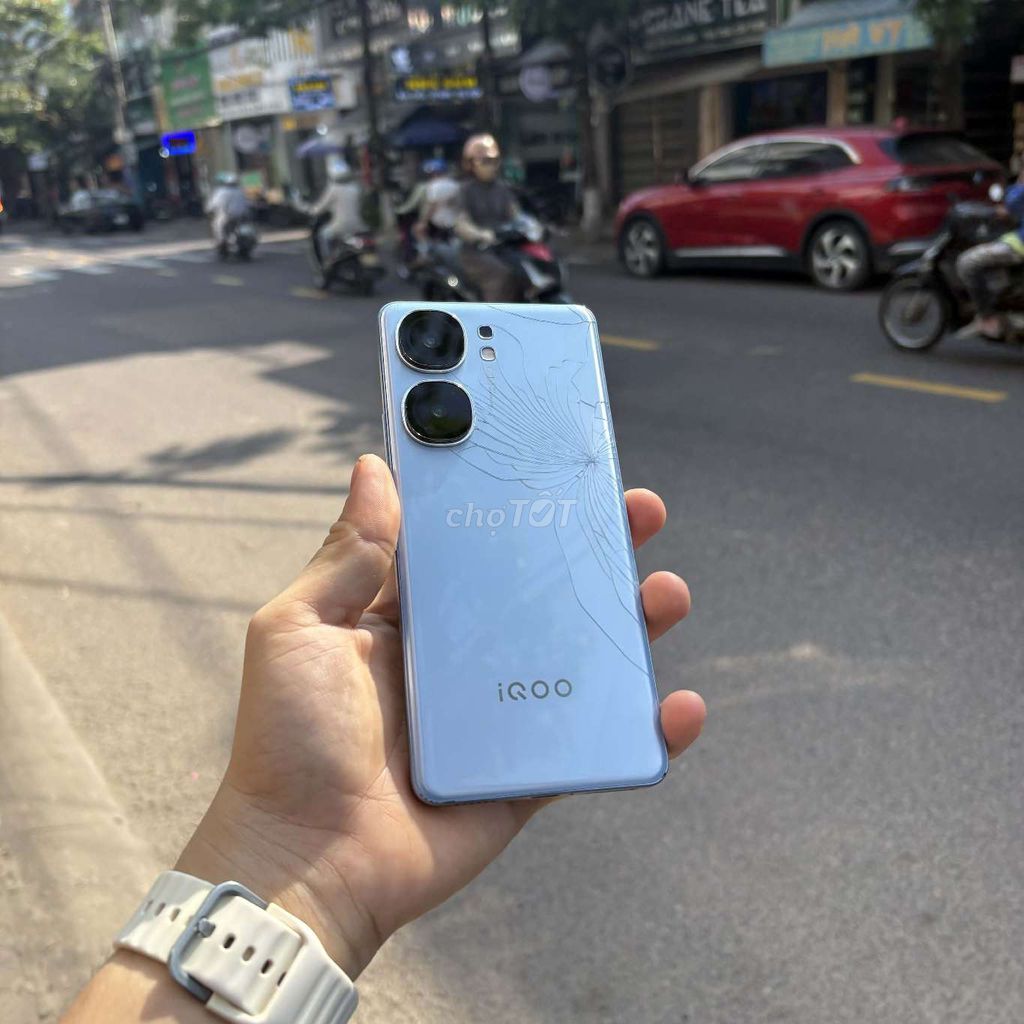 iQOO NEO 9 256GB Xanh Nứt lưng. Mua bán Điện thoại tại Thành phố Qui Nhơn Bình Định được đăng bởi Tiến hình 1