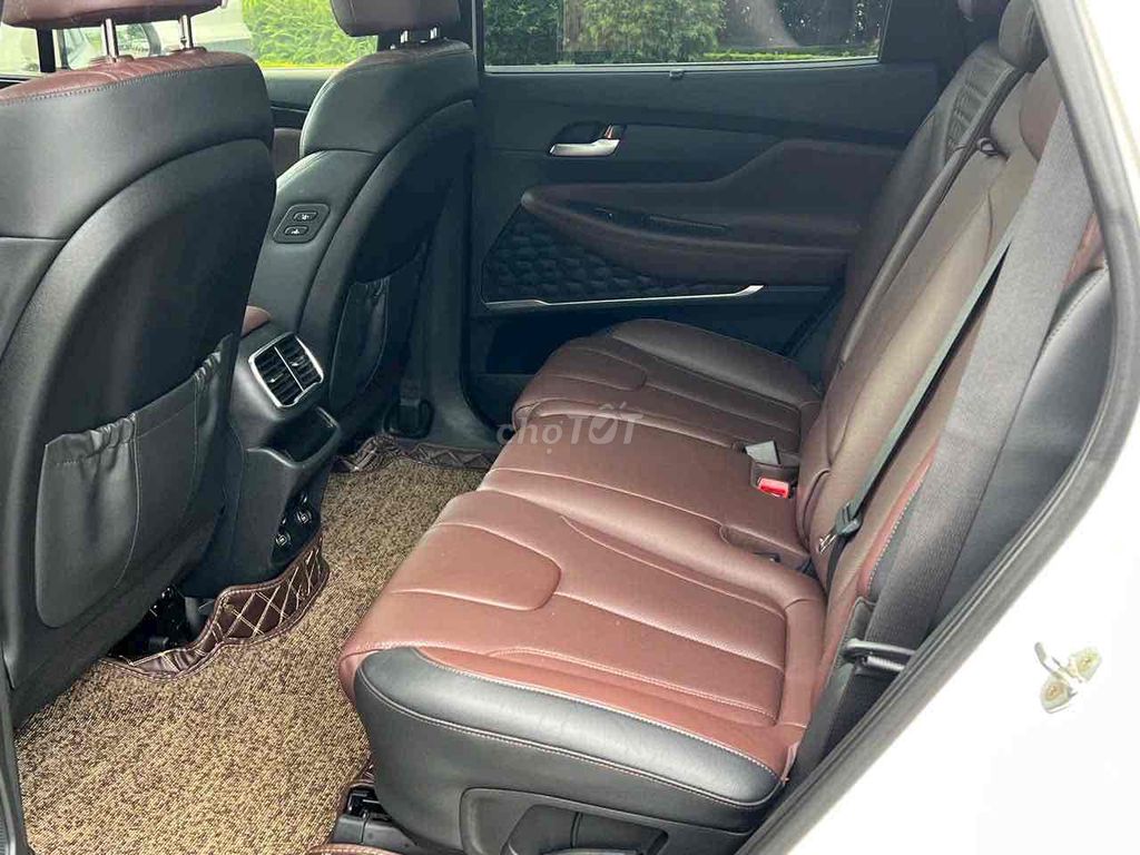 Hyundai Santa Fe 2021 2.2 Dầu cao cấp - 68000 km. Mua bán Ô tô tại Quận Long Biên Hà Nội được đăng bởi Le hao hình 4